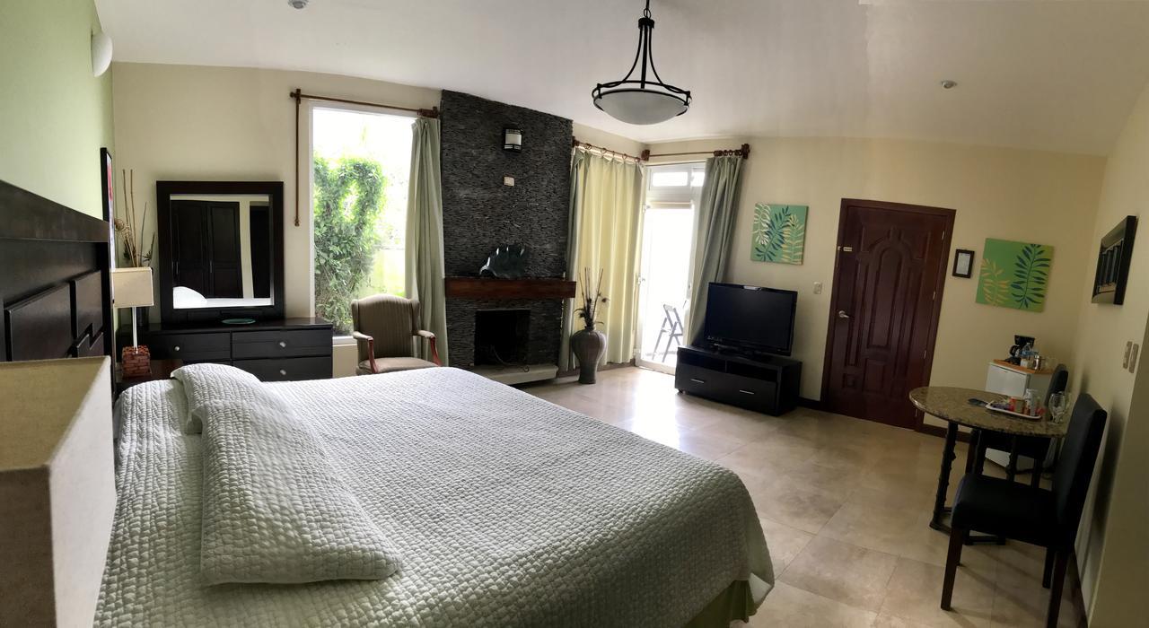 Hotel Casa Miravalle Антигуа-Гватемала Экстерьер фото