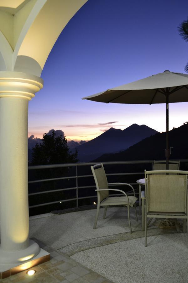 Hotel Casa Miravalle Антигуа-Гватемала Экстерьер фото